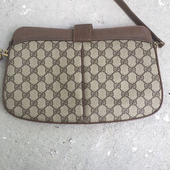Vintage Gucci Crossbody - Picture 4 of 10